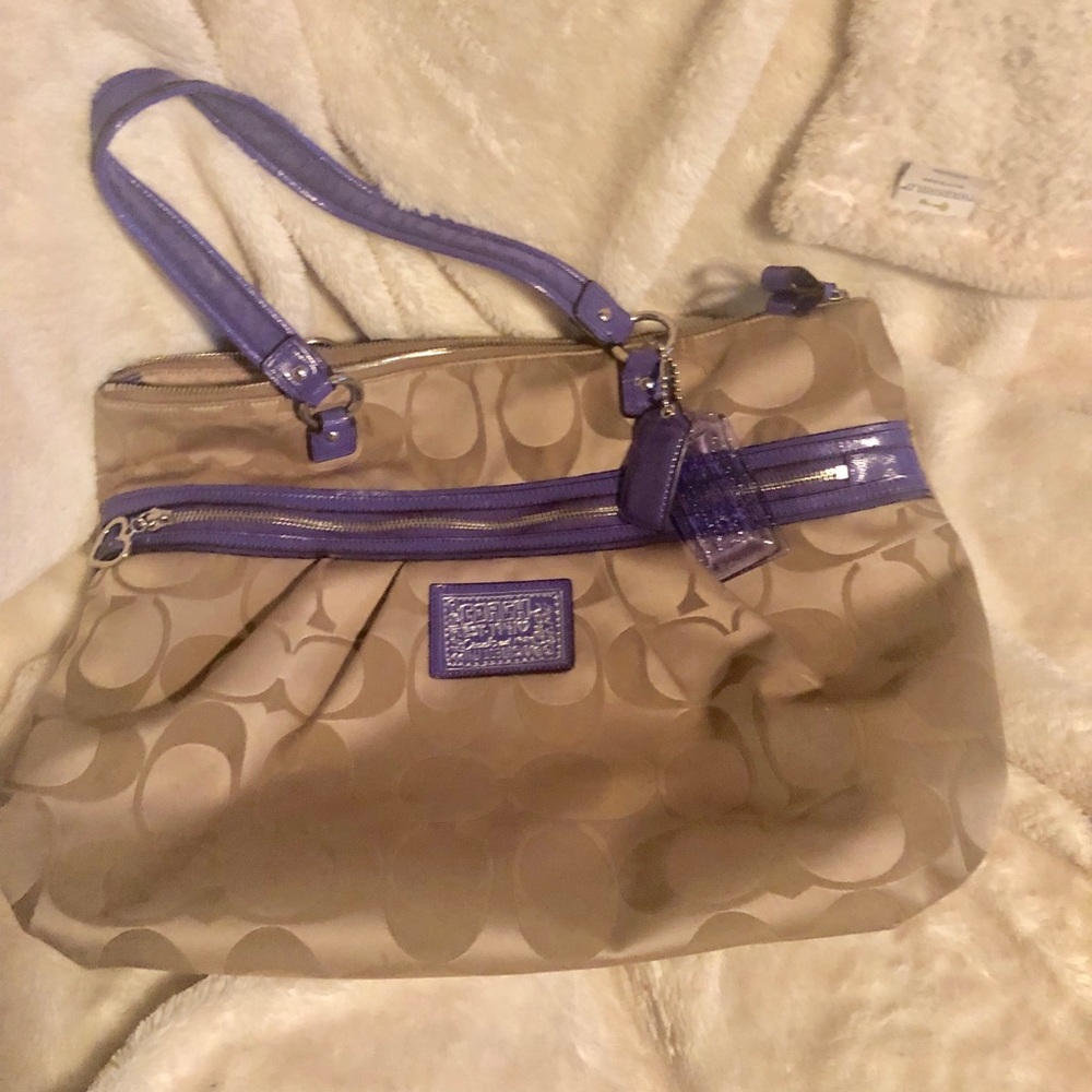 Coach Signature Poppy Series Tote